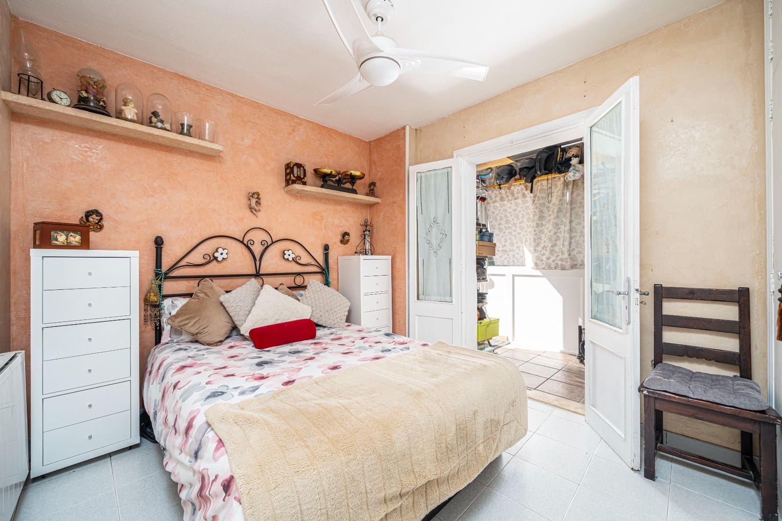 2 bedroom Flat for sale in Cala Bona - € 279,900 (Ref: 9726784)