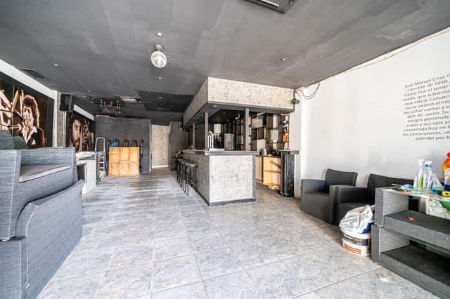 Local Commercial à vendre à Santa Ponsa, Calvià - 139 900 € (Ref: 9726785)