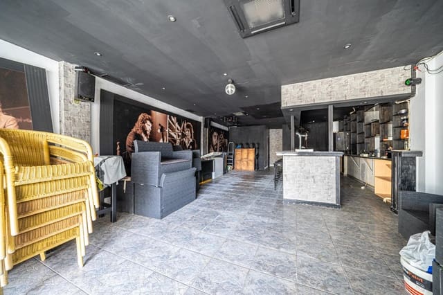 Local Commercial à vendre à Santa Ponsa, Calvià - 139 900 € (Ref: 9726785)