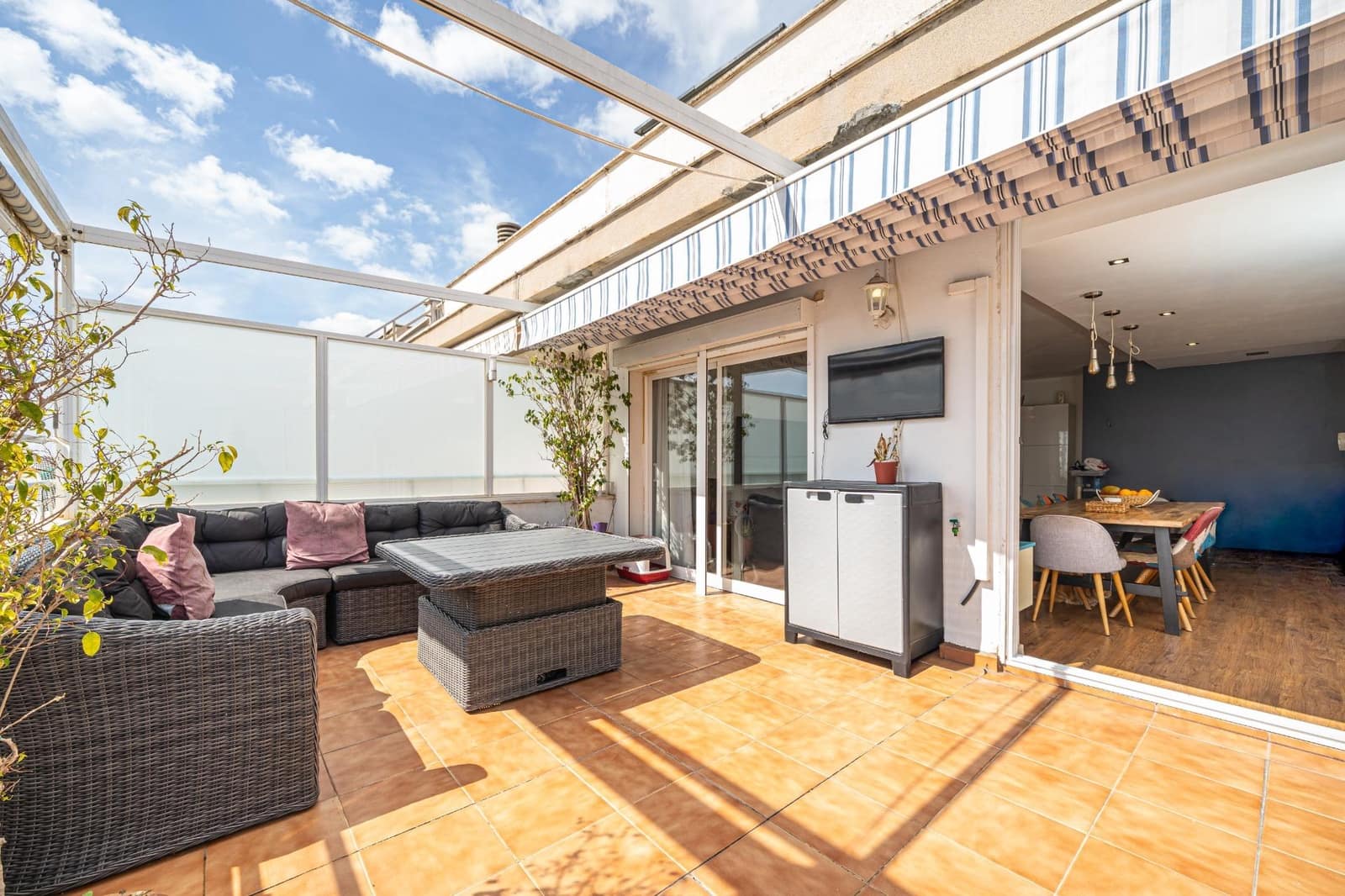 3 sovrum Takvåning till salu i Palma de Mallorca med garage - 629 000 € (Ref: 9726786)