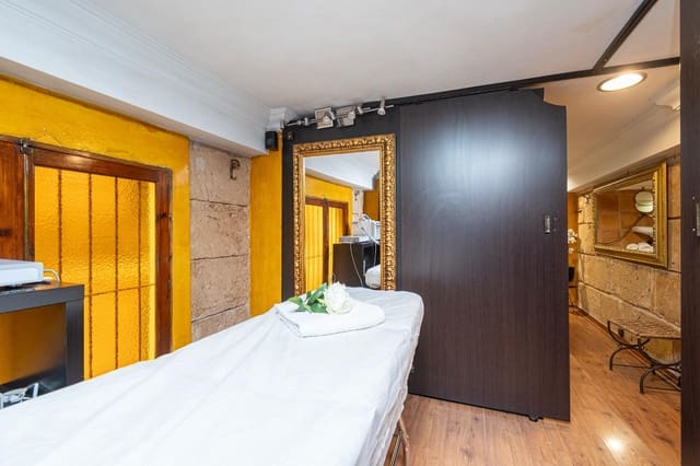 3 soveværelse Erhverv til salg i Santa Catalina, Palma de Mallorca - € 350.000 (Ref: 9732377)