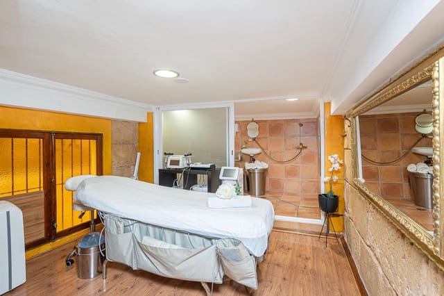 3 soveværelse Erhverv til salg i Santa Catalina, Palma de Mallorca - € 350.000 (Ref: 9732377)