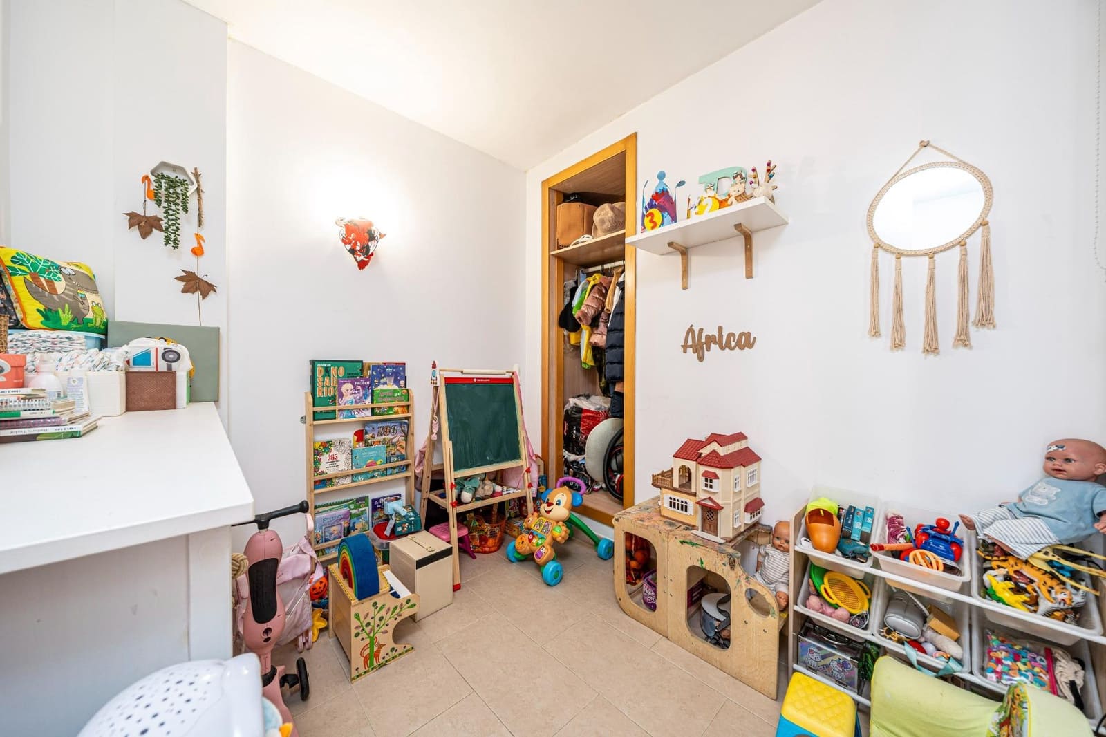 2 bedroom Flat for sale in Inca with garage - € 280,000 (Ref: 9785989)