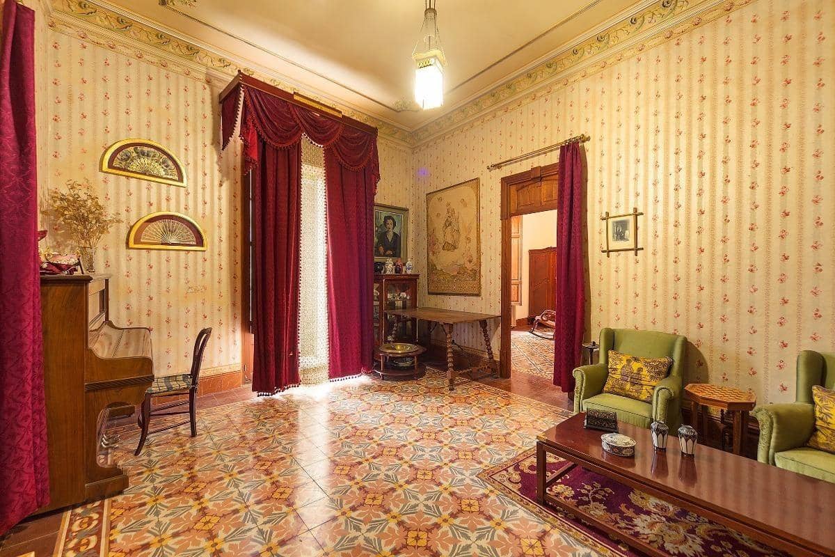 16 soverom Hus til salgs i Inca med garasje - € 1 200 000 (Ref: 9794833)