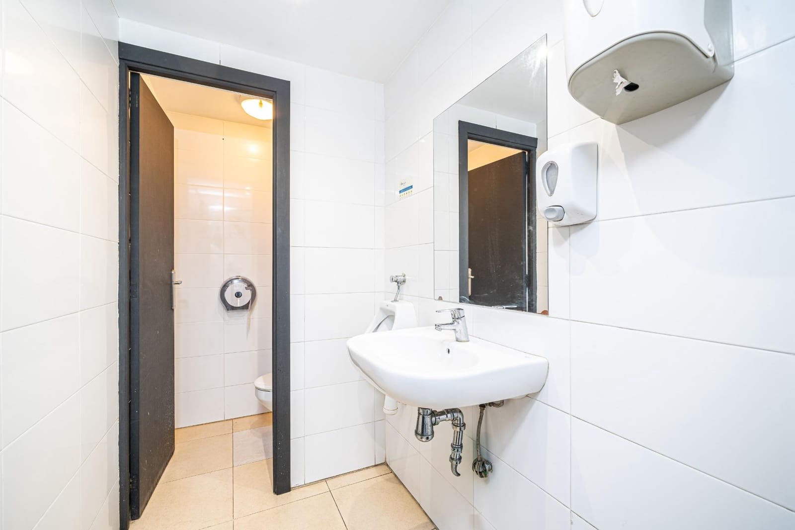 Yritys vuokrattavana paikassa Palma de Mallorca - 1 250 € (Ref: 9804499)