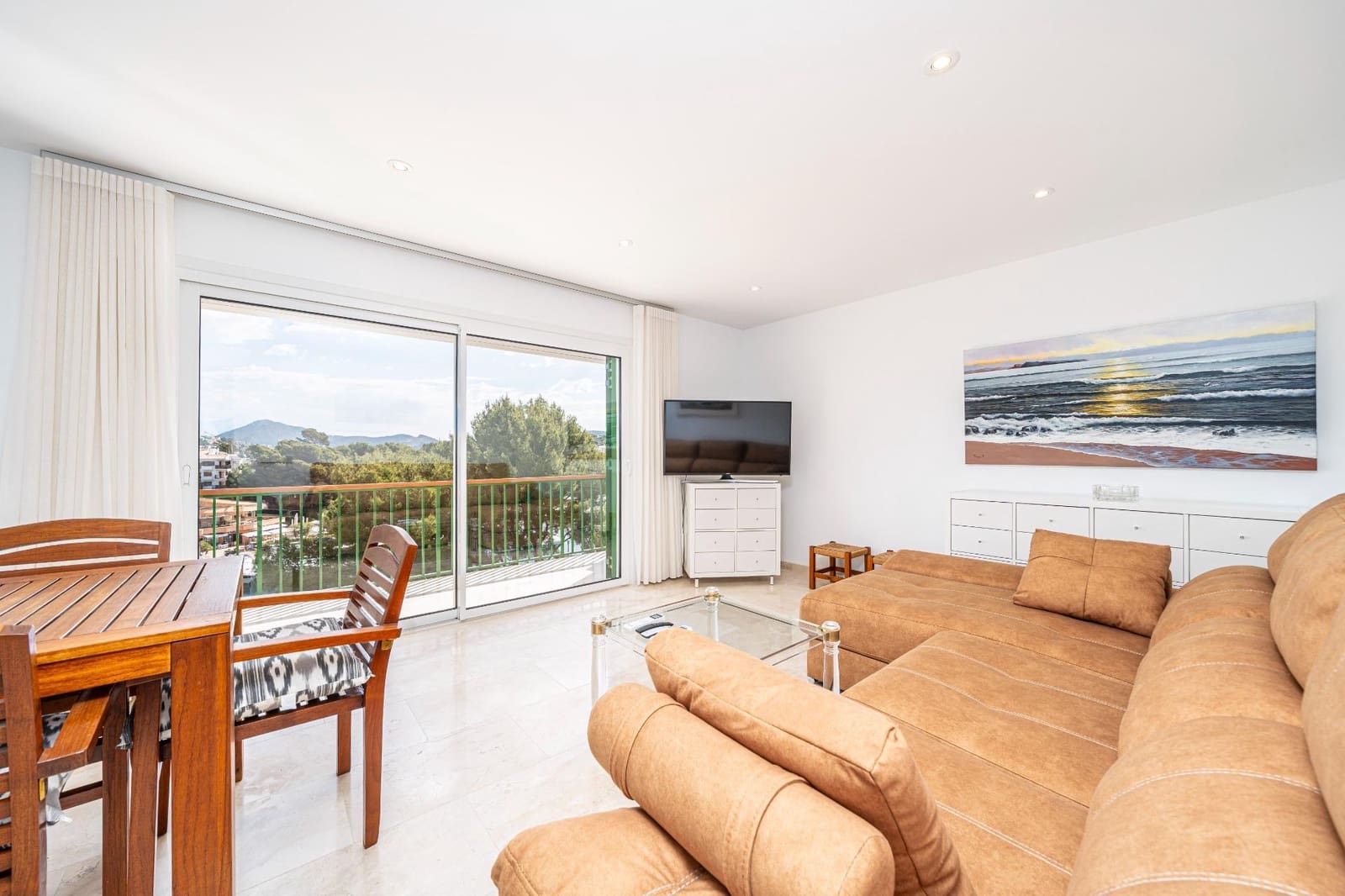 2 soveværelse Lejlighed til leje i Santa Ponsa med swimmingpool garage - € 2.300 (Ref: 9806605)