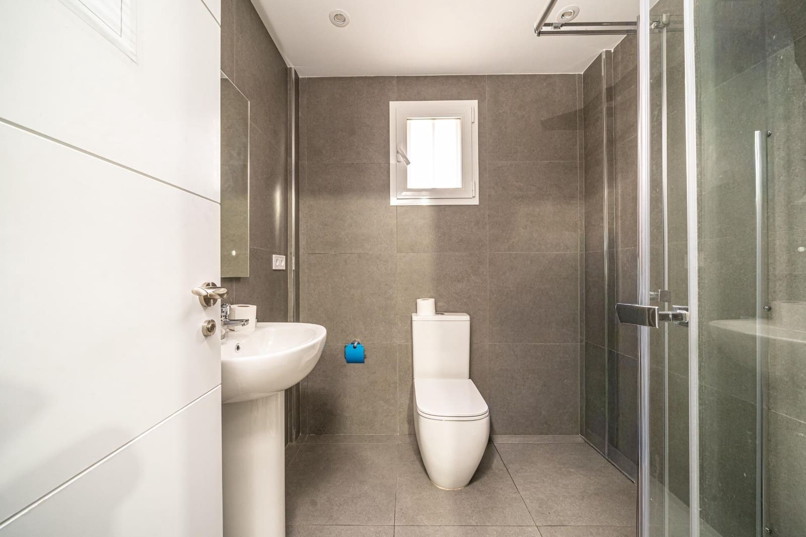 Kommersiell til leie i Santa Ponsa - € 4 000 (Ref: 9812281)