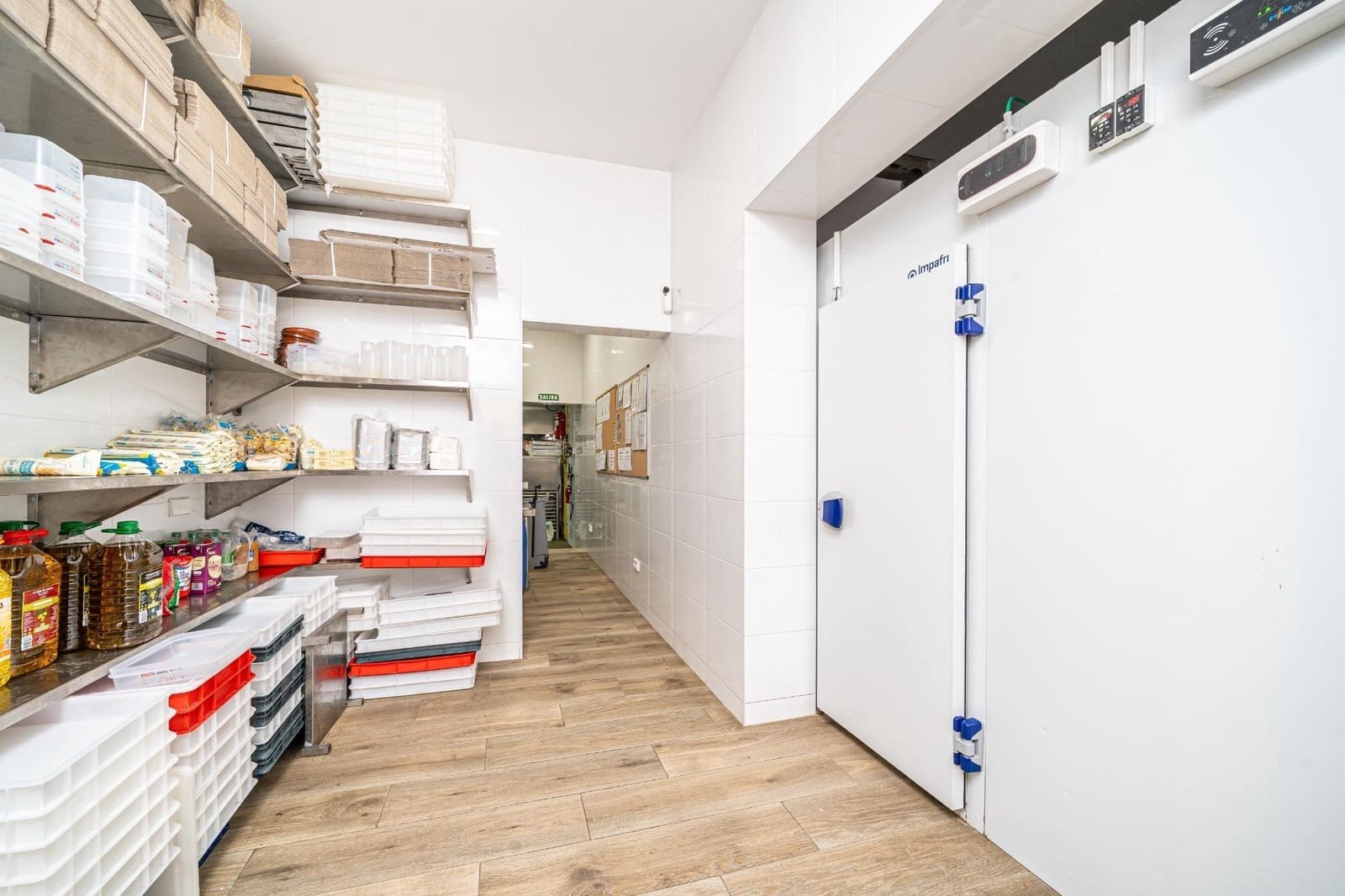 Kommersiell til leie i Santa Ponsa - € 4 000 (Ref: 9812281)