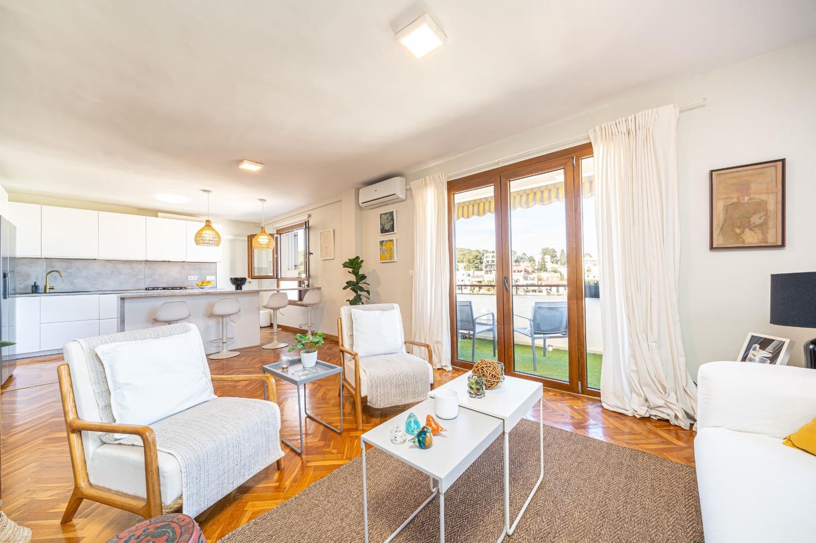 3 slaapkamer Flat te koop in Palma de Mallorca - € 650.000 (Ref: 9812282)