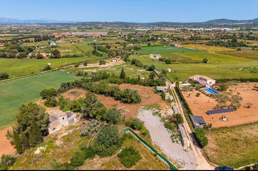 Finca/Country House for sale in Manacor - € 180,000 (Ref: 9820347)