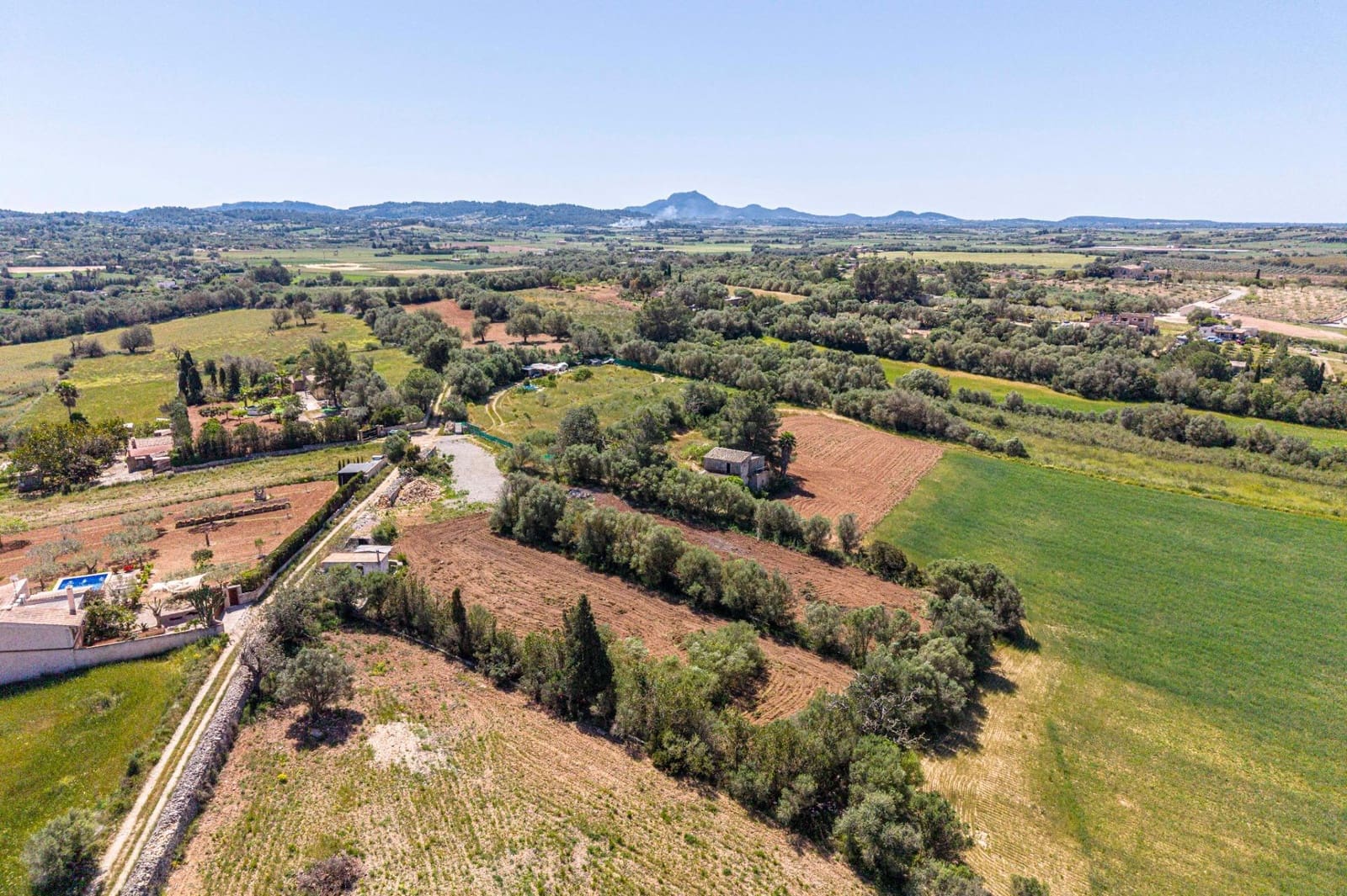 Finca/Country House for sale in Manacor - € 180,000 (Ref: 9820347)
