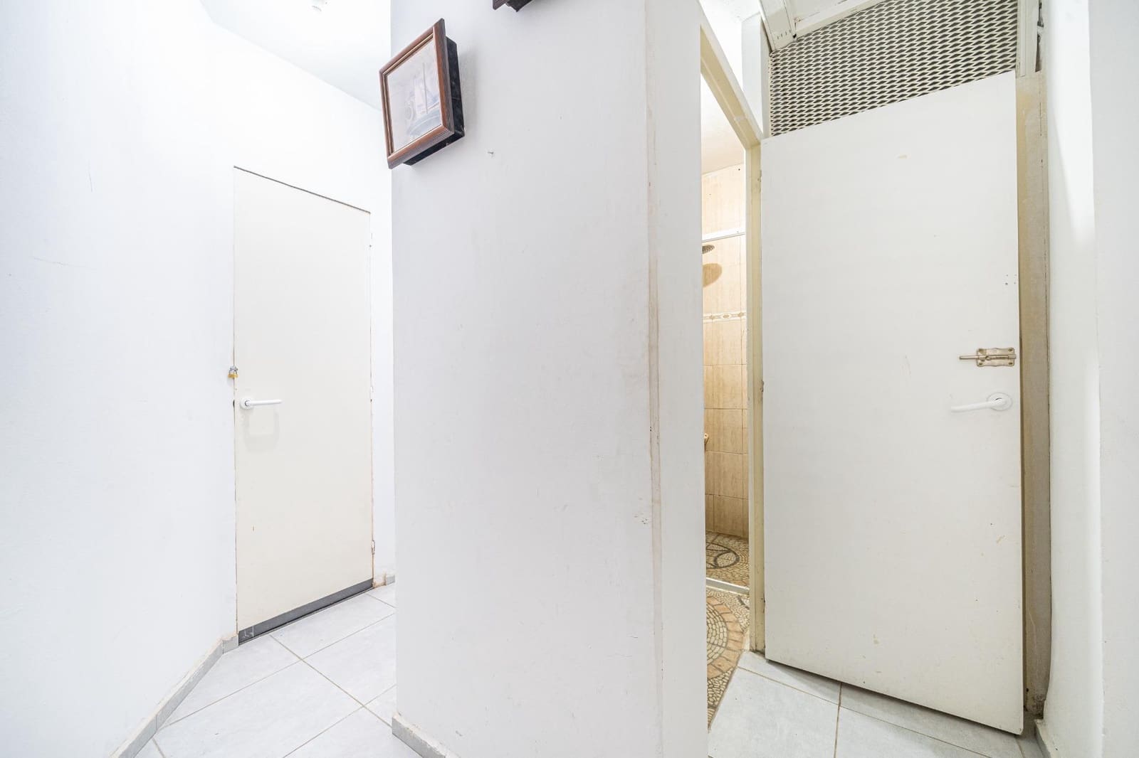 2 bedroom Apartment for sale in Palma de Mallorca - € 149,900 (Ref: 9829348)
