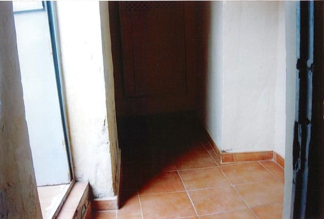 3 Zimmer Haus zu verkaufen in Jaén Stadt - 100.000 € (Ref: 9831682)