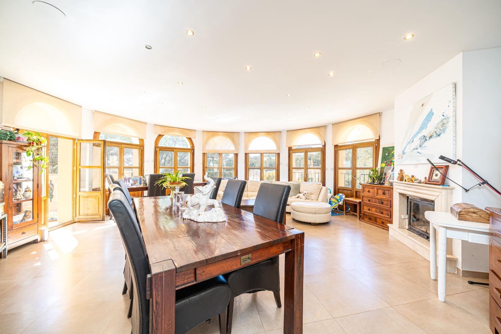 5 bedroom Villa for sale in Peguera / Paguera with pool garage - € 1,800,000 (Ref: 9839466)