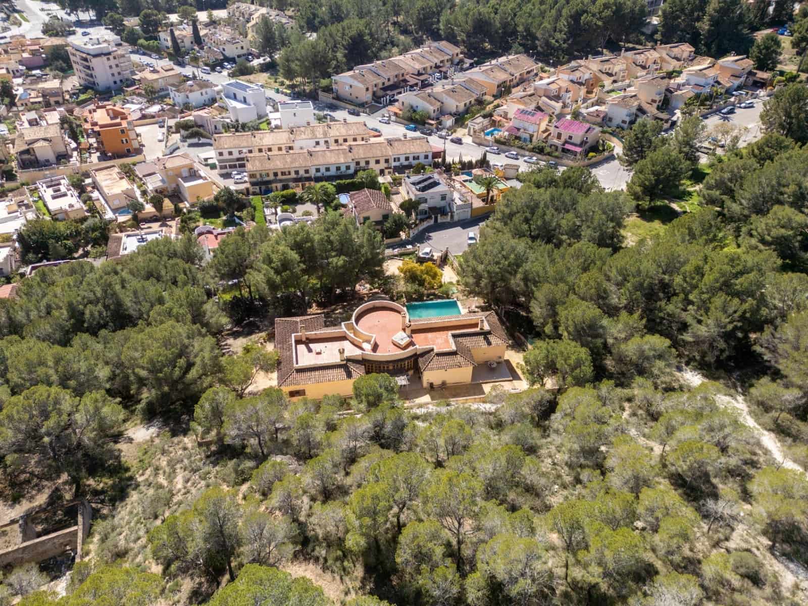 5 bedroom Villa for sale in Peguera / Paguera with pool garage - € 1,800,000 (Ref: 9839466)