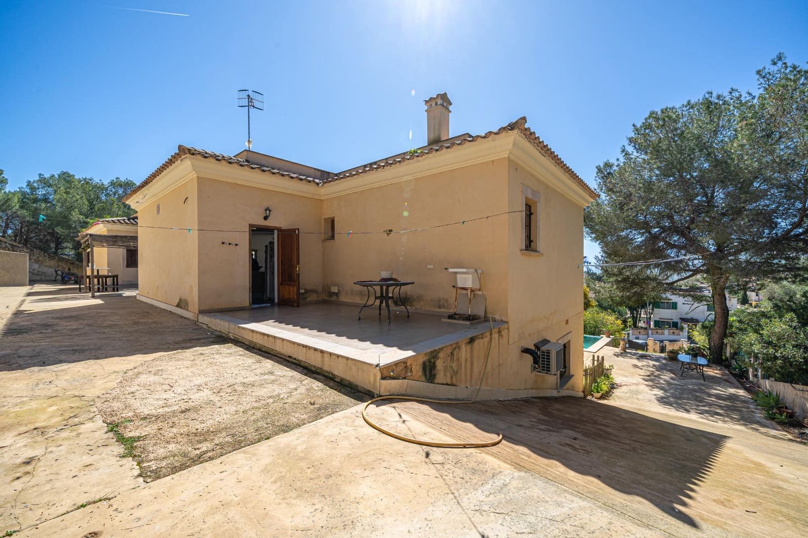 5 bedroom Villa for sale in Peguera / Paguera with pool garage - € 1,800,000 (Ref: 9839466)