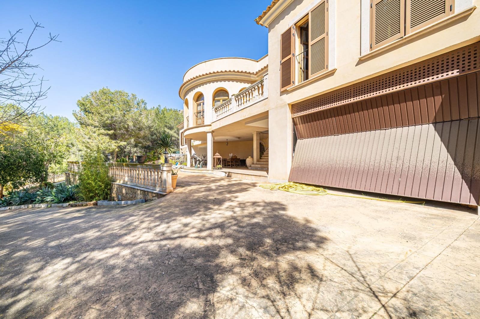 5 bedroom Villa for sale in Peguera / Paguera with pool garage - € 1,800,000 (Ref: 9839466)