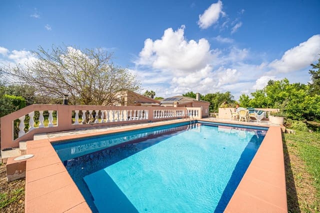 3 quarto Moradia para venda em Son Ferriol, Palma de Mallorca com piscina garagem - 690 000 € (Ref: 9839467)