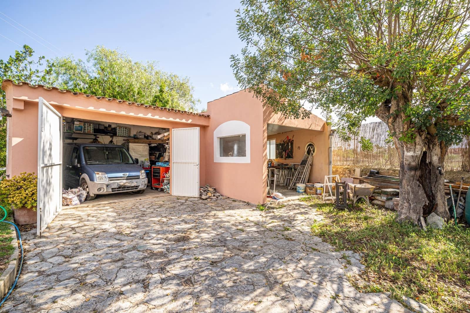 3 quarto Moradia para venda em Son Ferriol com piscina garagem - 690 000 € (Ref: 9839467)