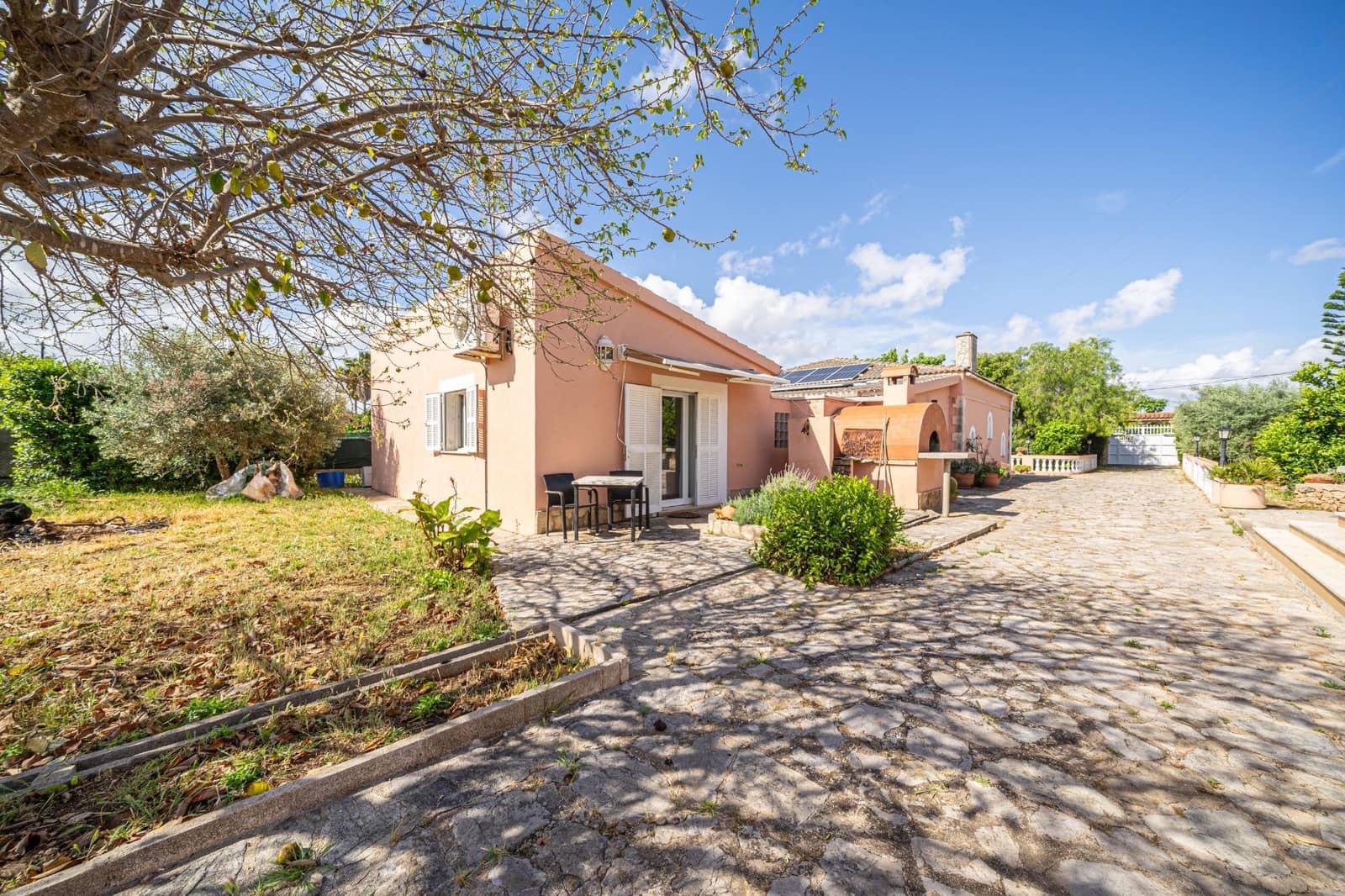 3 quarto Moradia para venda em Son Ferriol com piscina garagem - 690 000 € (Ref: 9839467)