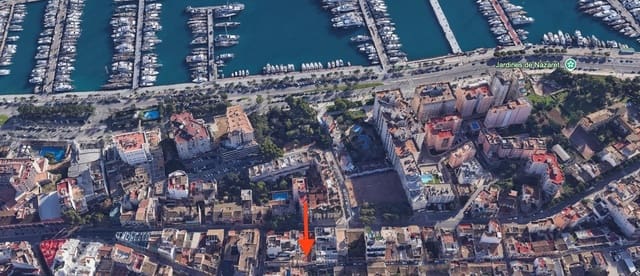 7 sovrum Hus till salu i El Terreno, Palma de Mallorca - 399 000 € (Ref: 9843680)