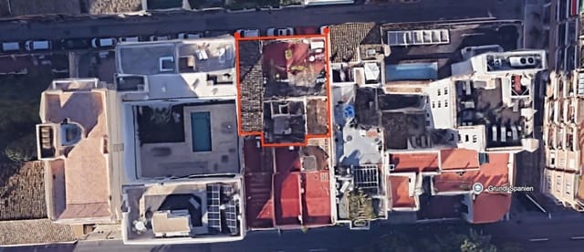 7 sovrum Hus till salu i El Terreno, Palma de Mallorca - 399 000 € (Ref: 9843680)
