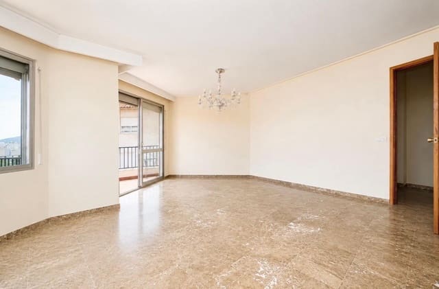 4 slaapkamer Flat te koop in Bons Aires, Palma de Mallorca met garage - € 650.000 (Ref: 9882050)