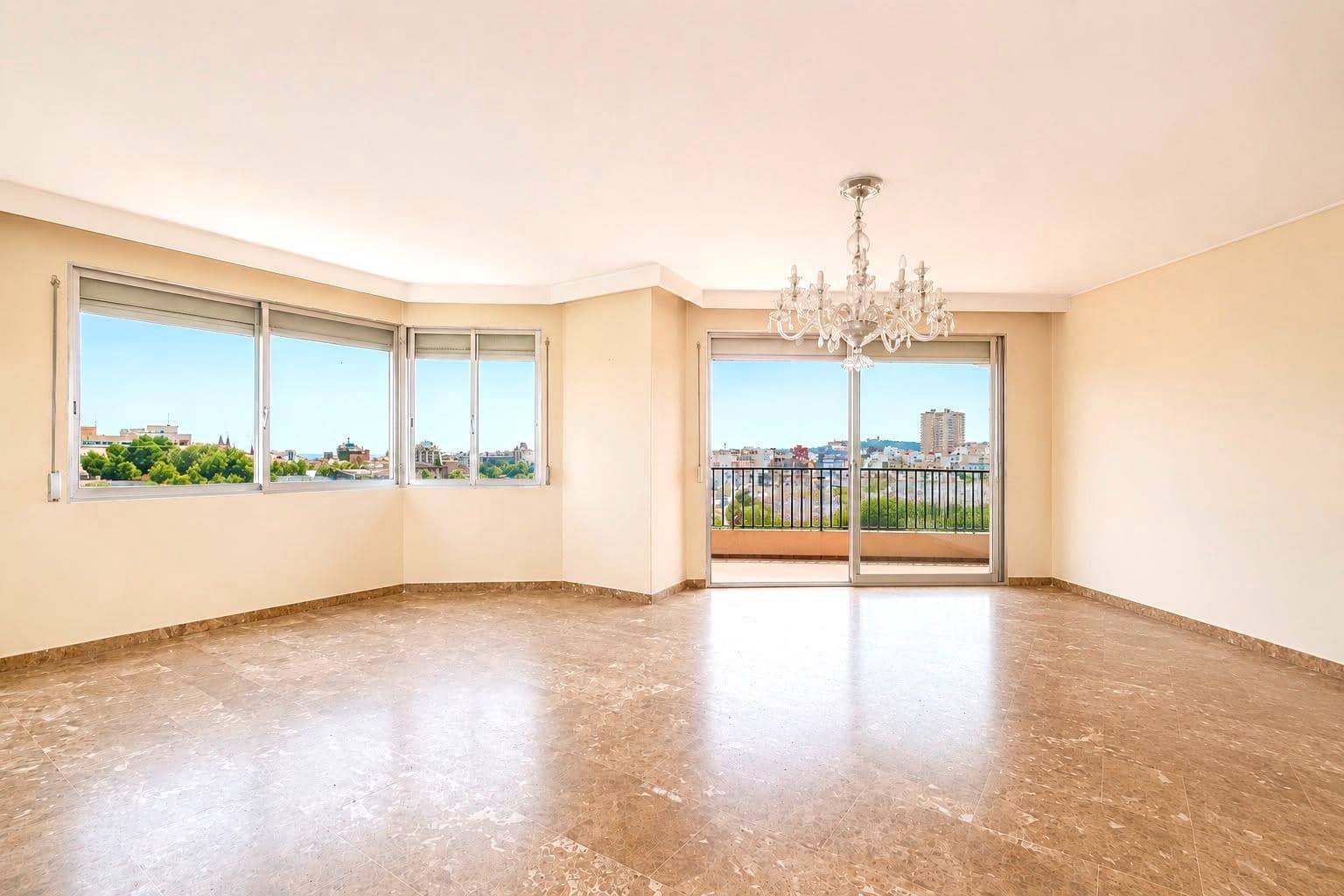 4 chambre Appartement à vendre à Palma de Mallorca avec garage - 650 000 € (Ref: 9882050)