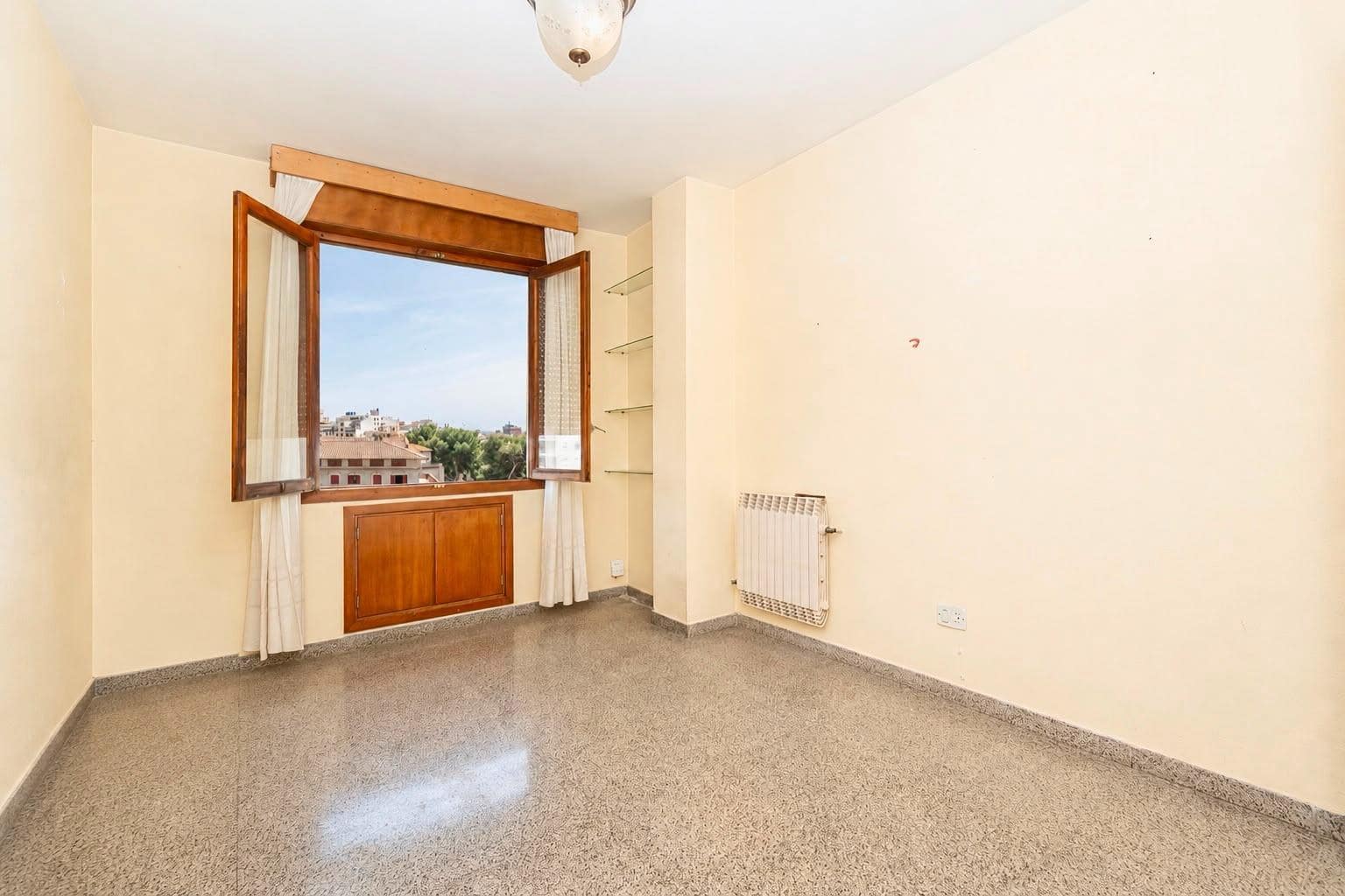 4 chambre Appartement à vendre à Palma de Mallorca avec garage - 650 000 € (Ref: 9882050)