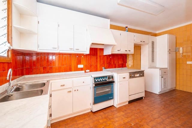 4 slaapkamer Flat te koop in Bons Aires, Palma de Mallorca met garage - € 650.000 (Ref: 9882050)
