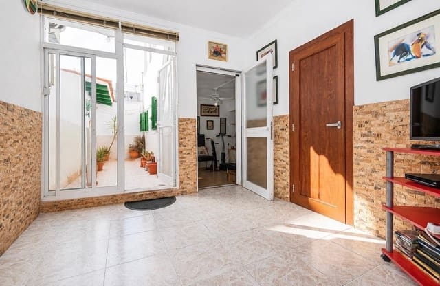 3 slaapkamer Appartement te koop in Palma de Mallorca - € 375.000 (Ref: 9884959)