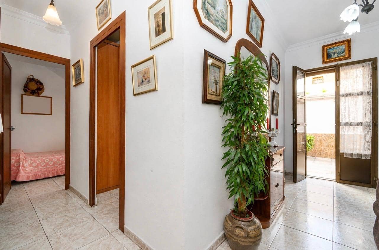 3 slaapkamer Appartement te koop in Palma de Mallorca - € 375.000 (Ref: 9884959)