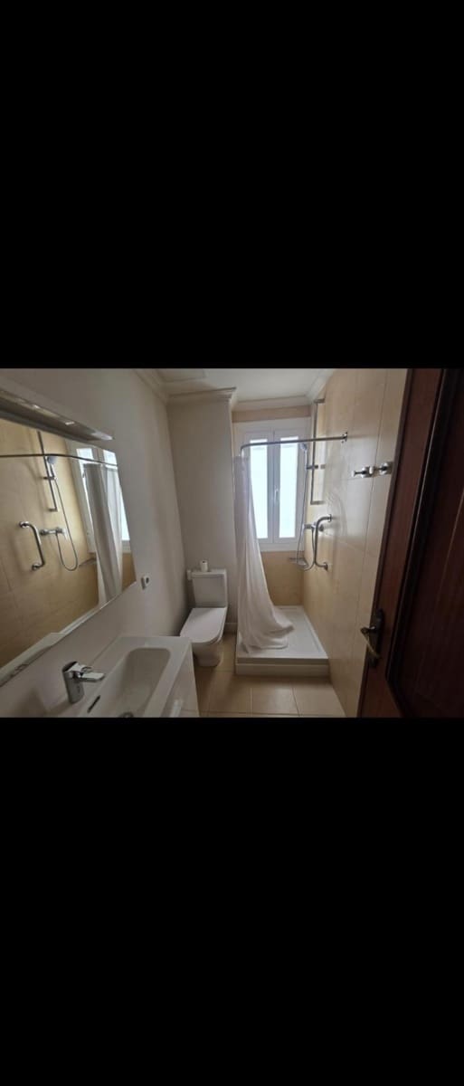 3 bedroom Flat for rent in Palma de Mallorca - € 2,500 (Ref: 9904153)