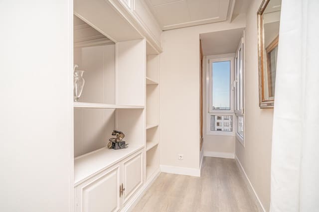 3 makuuhuone Asunto vuokrattavana paikassa Santa Catalina, Palma de Mallorca - 2 500 € (Ref: 9904153)