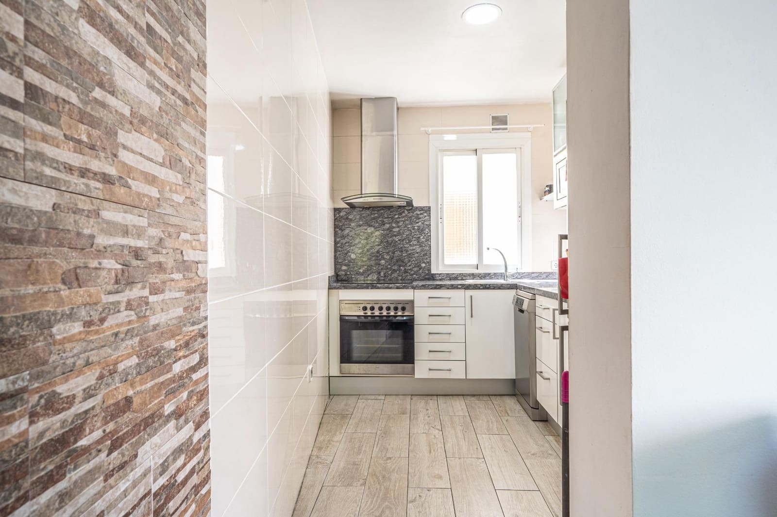 2 bedroom Flat for sale in Palma de Mallorca - € 270,000 (Ref: 9929522)