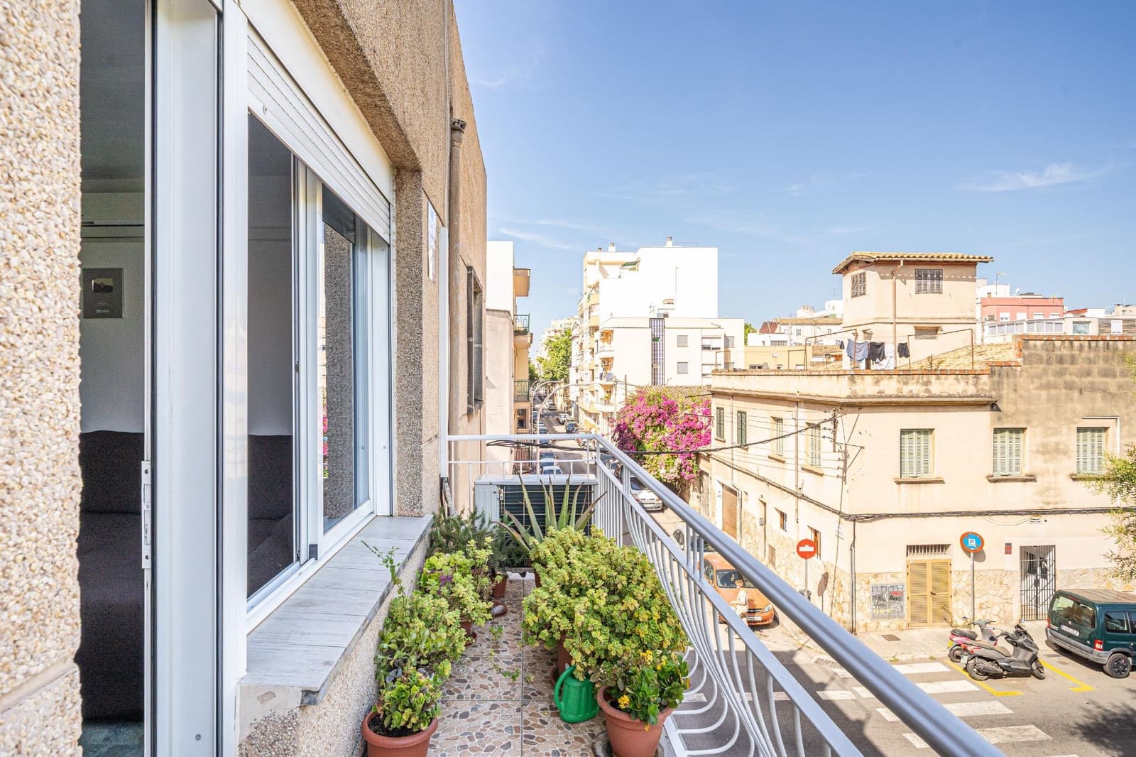 2 bedroom Flat for sale in Palma de Mallorca - € 270,000 (Ref: 9929522)