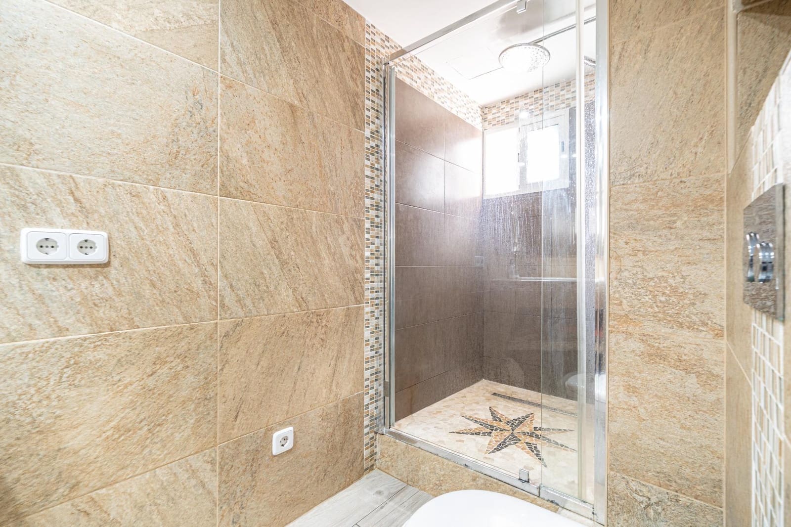2 bedroom Flat for sale in Palma de Mallorca - € 270,000 (Ref: 9929522)