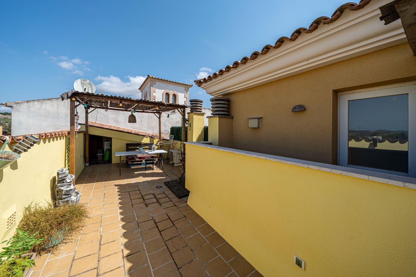Piso de 2 habitaciones en Vilafranca de Bonany en venta - 290.000 € (Ref: 9938337)