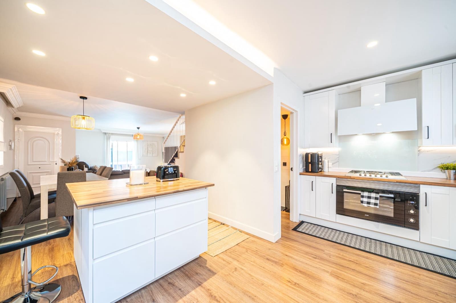 3 sypialnia Apartament na sprzedaż w Marratxi z basenem garażem - 799 000 € (Ref: 9954359)
