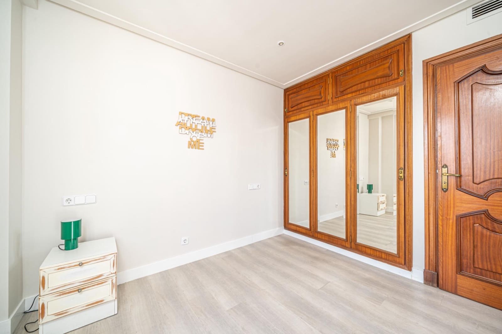 Ático de 3 habitaciones en Palma de Mallorca en alquiler con garaje - 2.490 € (Ref: 9959936)