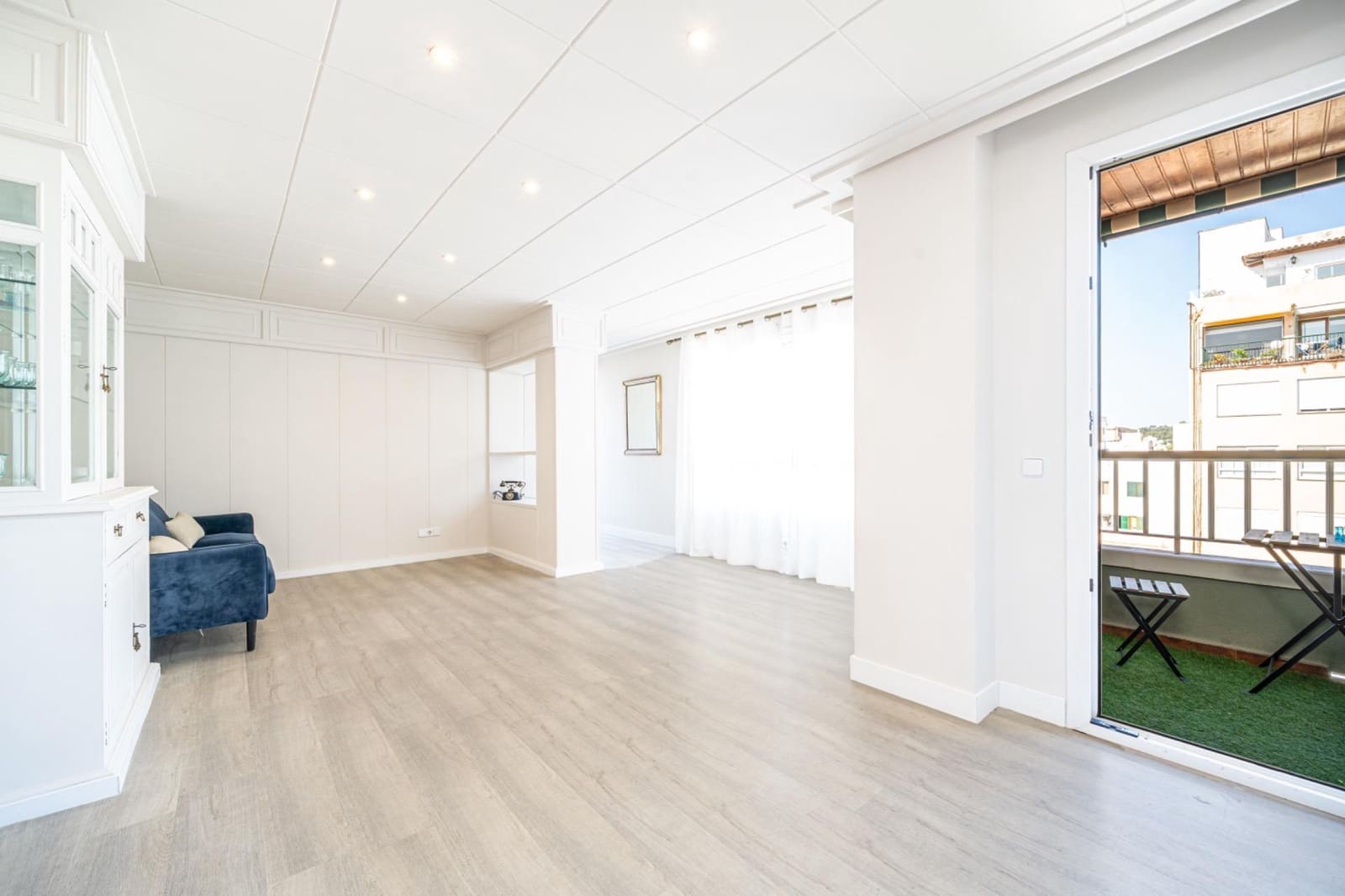 Ático de 3 habitaciones en Palma de Mallorca en alquiler con garaje - 2.490 € (Ref: 9959936)