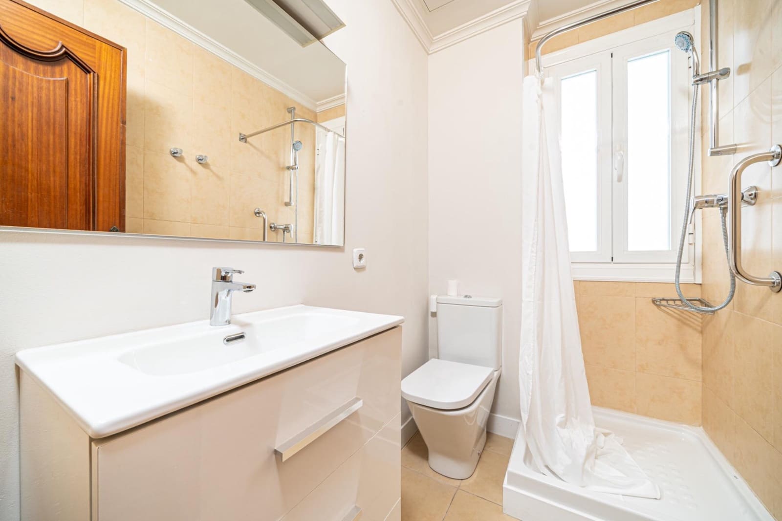 Ático de 3 habitaciones en Palma de Mallorca en alquiler con garaje - 2.490 € (Ref: 9959936)