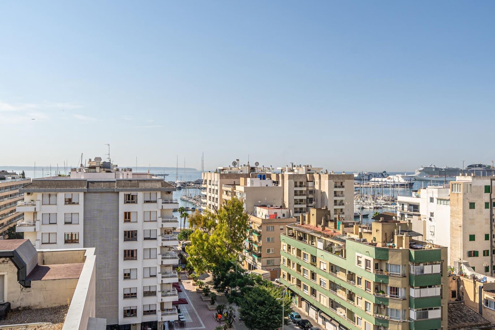 Ático de 3 habitaciones en Palma de Mallorca en alquiler con garaje - 2.490 € (Ref: 9959936)