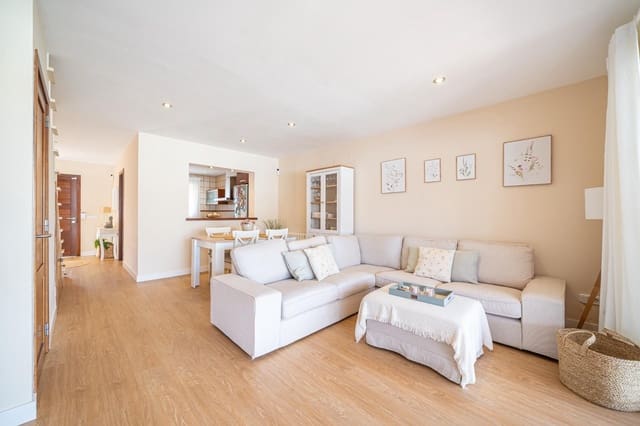 3 soverom Rekkehus til salgs i Vilafranca de Bonany med svømmebasseng - € 480 000 (Ref: 9978996)
