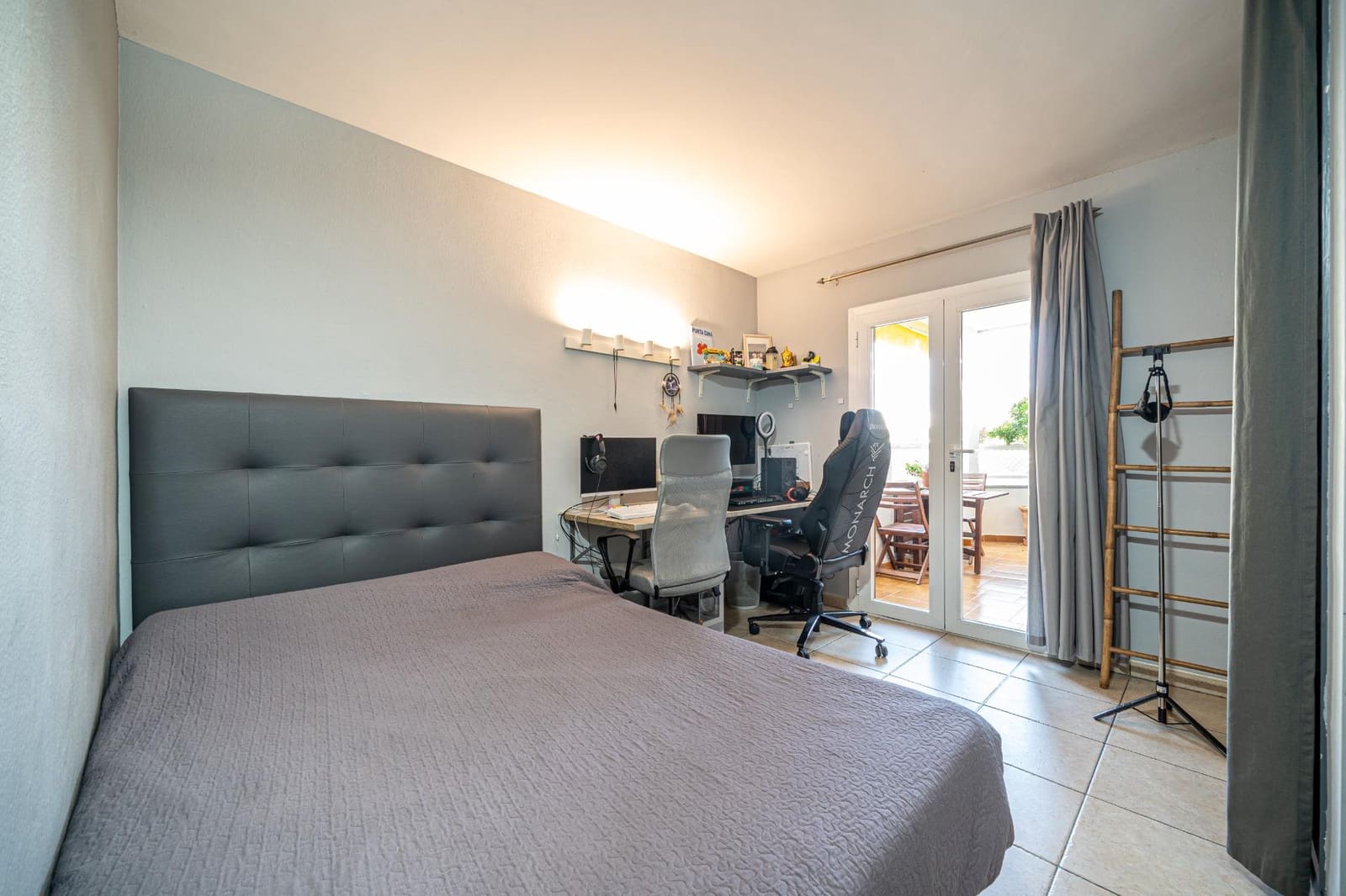 3 bedroom Flat for sale in Santa Ponsa - € 590,000 (Ref: 9997210)