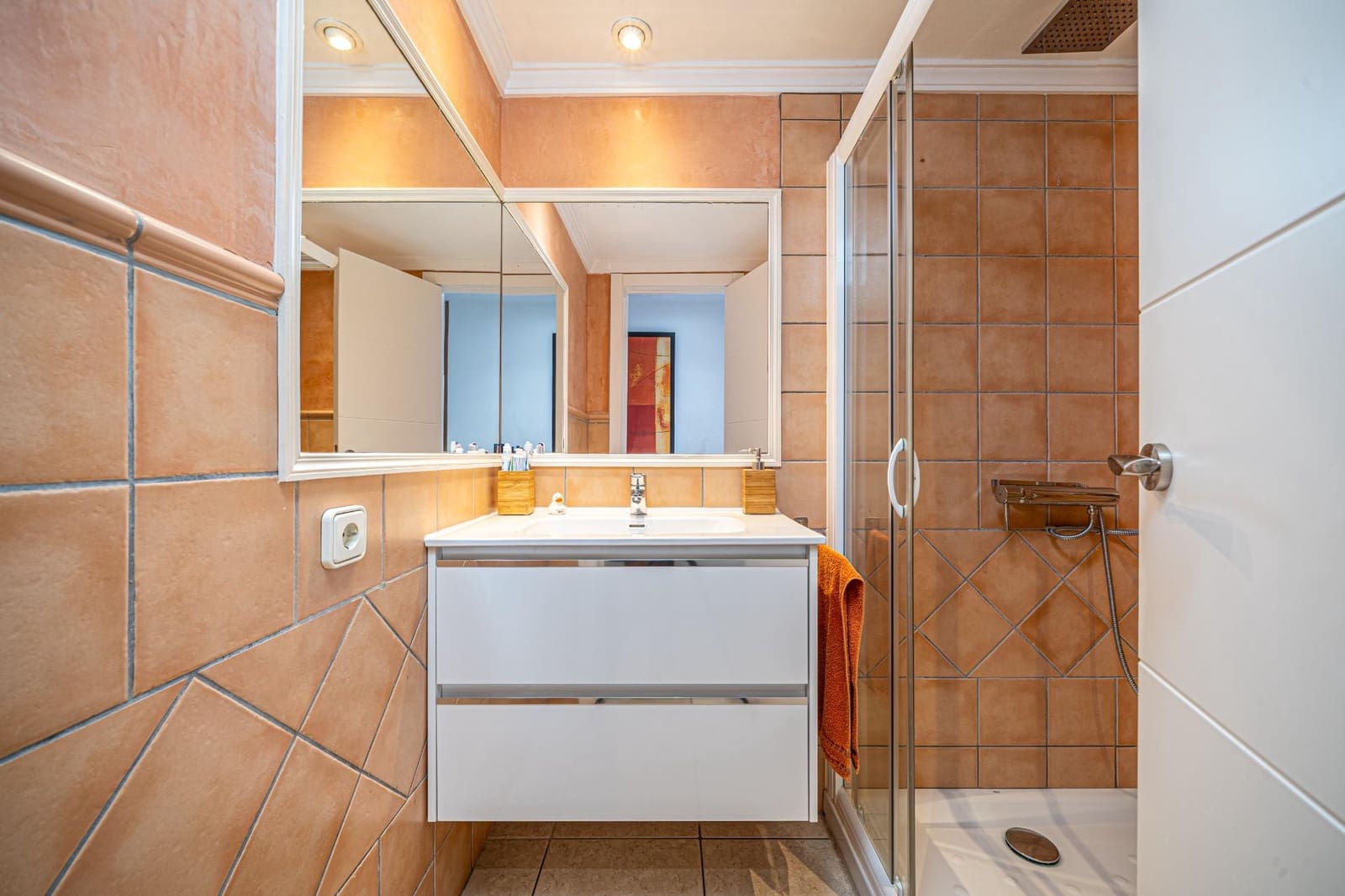 3 bedroom Flat for sale in Santa Ponsa - € 590,000 (Ref: 9997210)