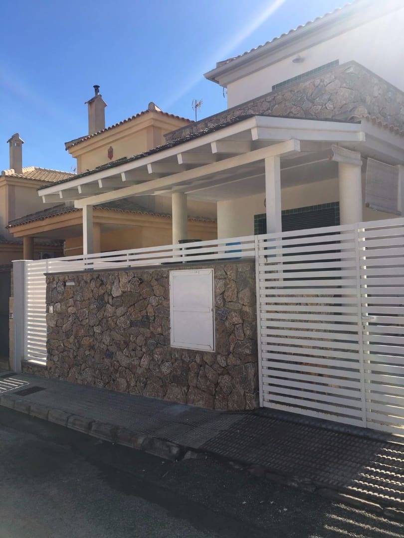 3 camera da letto Villetta a Schiera in vendita in Bigastro con garage - 178.000 € (Rif: 4873552)