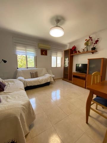 Piso de 4 habitaciones en Cartagena en alquiler - 1.200 € (Ref: 10009180)