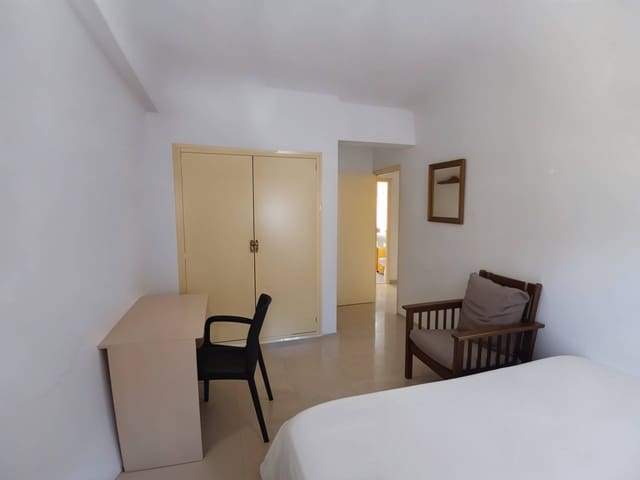3 quarto Apartamento para arrendar em Cartagena - 750 € (Ref: 10013418)
