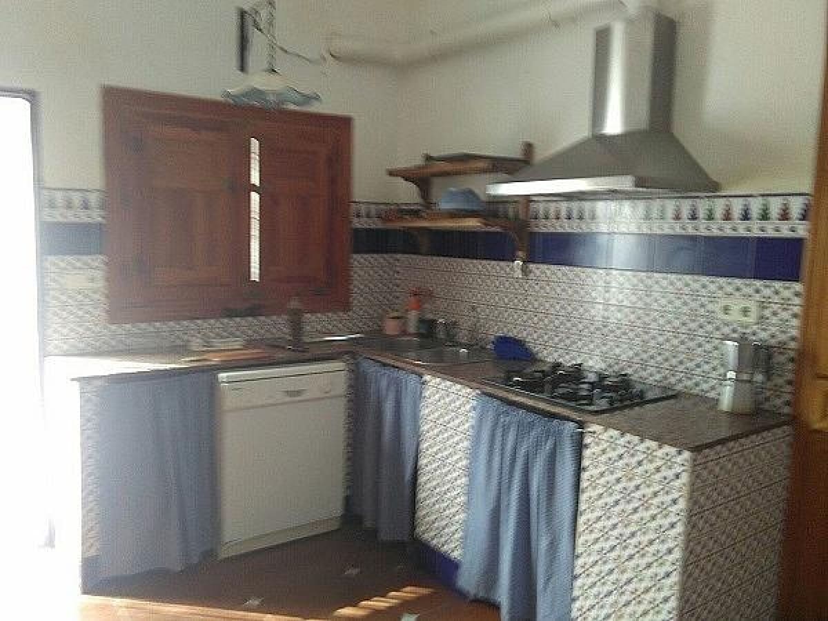 6 sovrum Finca/Hus på landet till salu i La Aljorra med pool garage - 650 000 € (Ref: 10021008)
